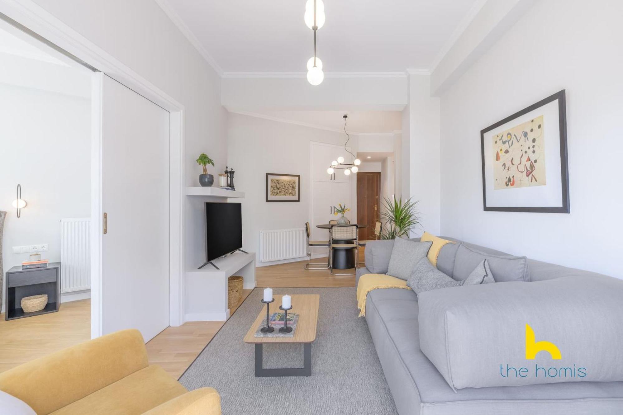 Sun-Splashed 2-Bdr Corner Apartment With Hillside Views! Athena Bagian luar foto